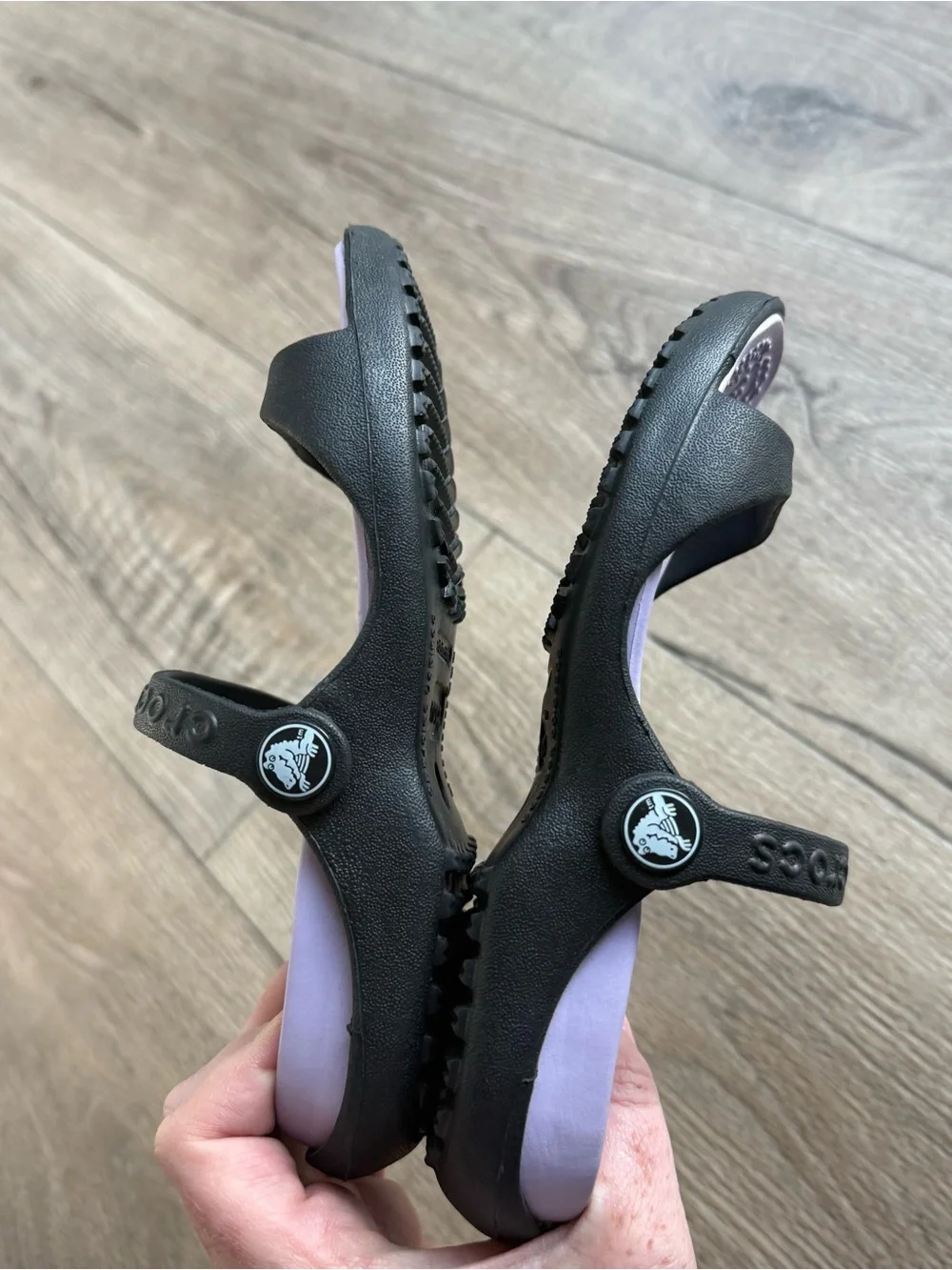 Crocs Cleo strappy sandals girls kids junior size 4 black
